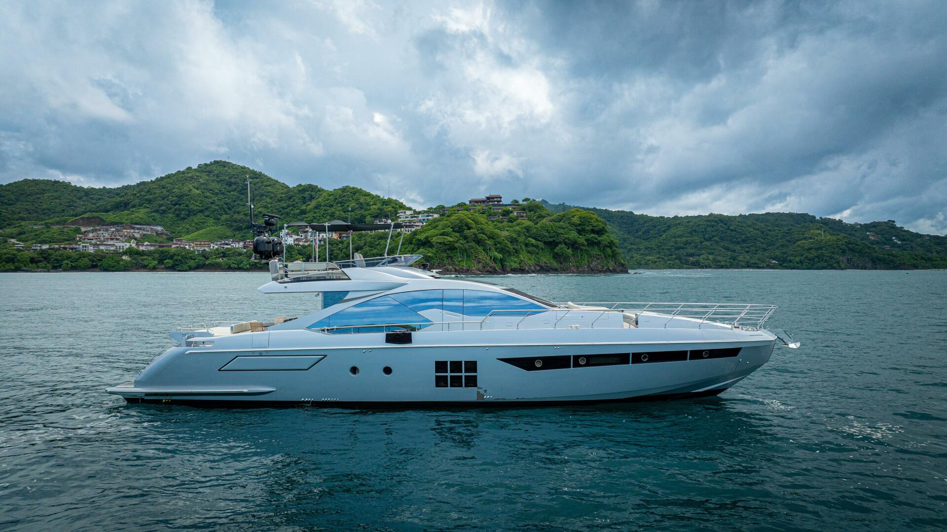2017 Azimut 77S - Image 1