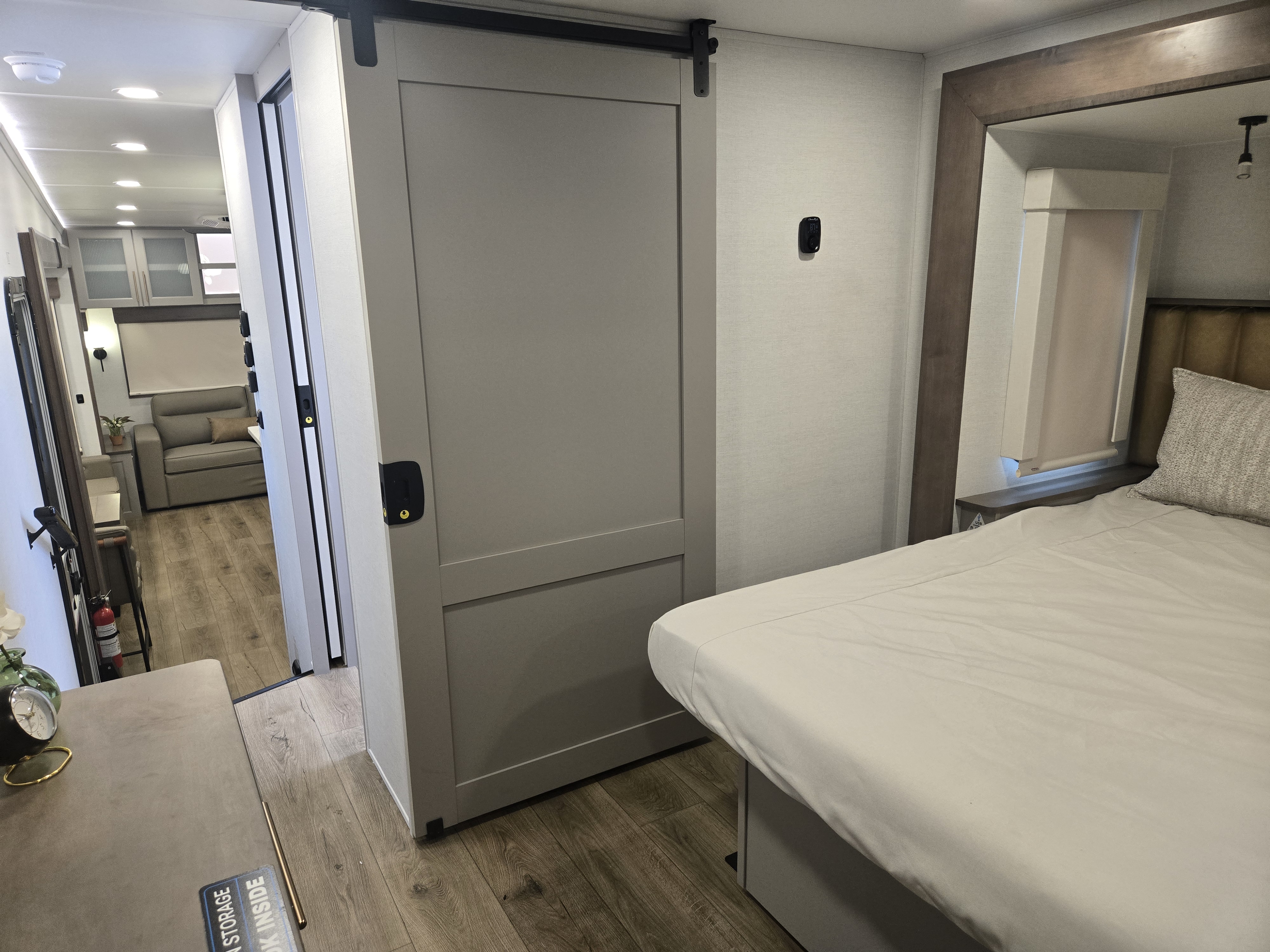 2026 Alliance RV Paradigm 310RL - Image 24