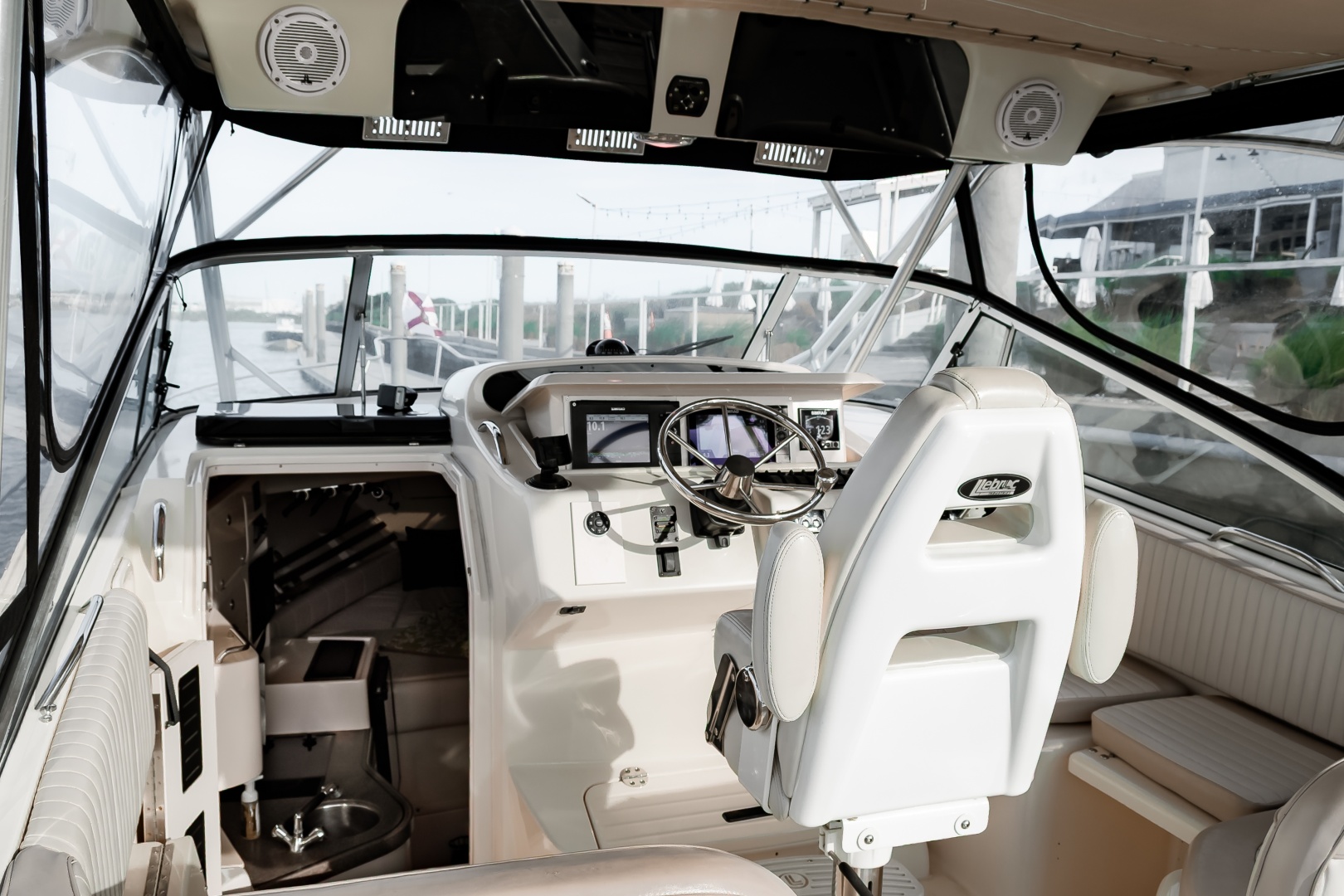 2003 Grady-White - Image 11