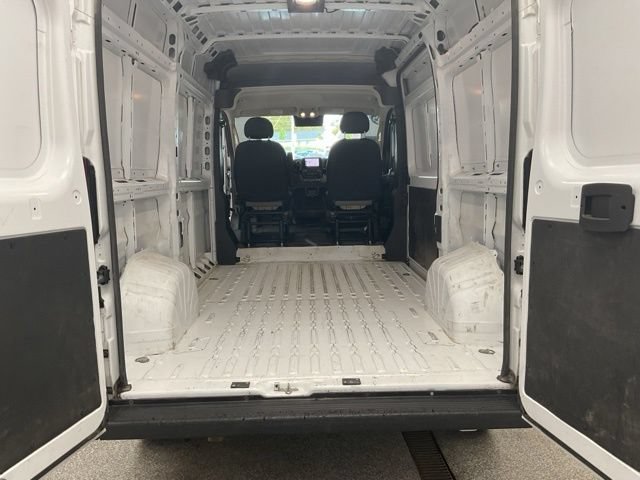2025 Ram ProMaster Cargo Van Tradesman - Image 22