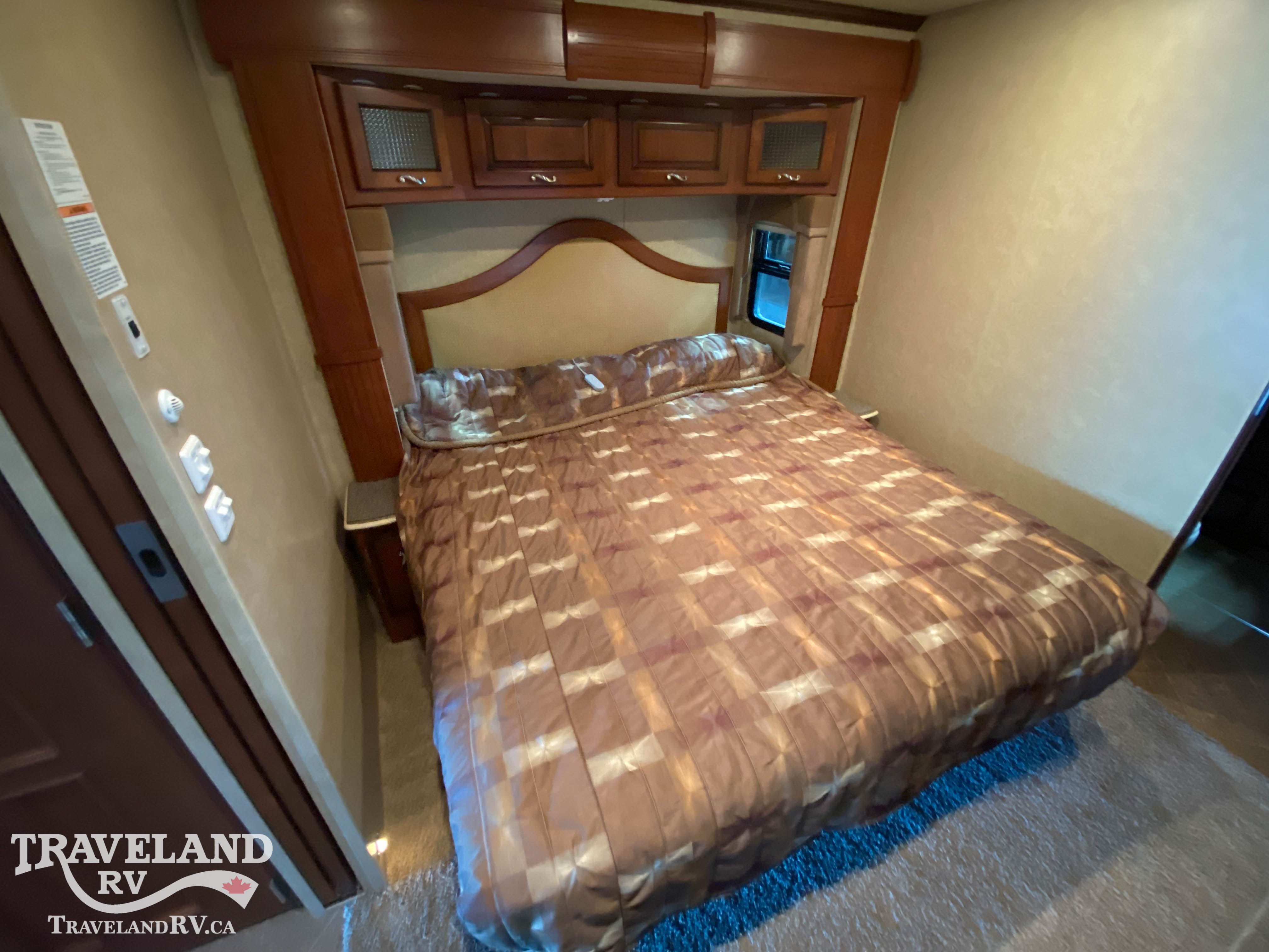 2011 NEWMAR VENTANA 3936 - Image 19