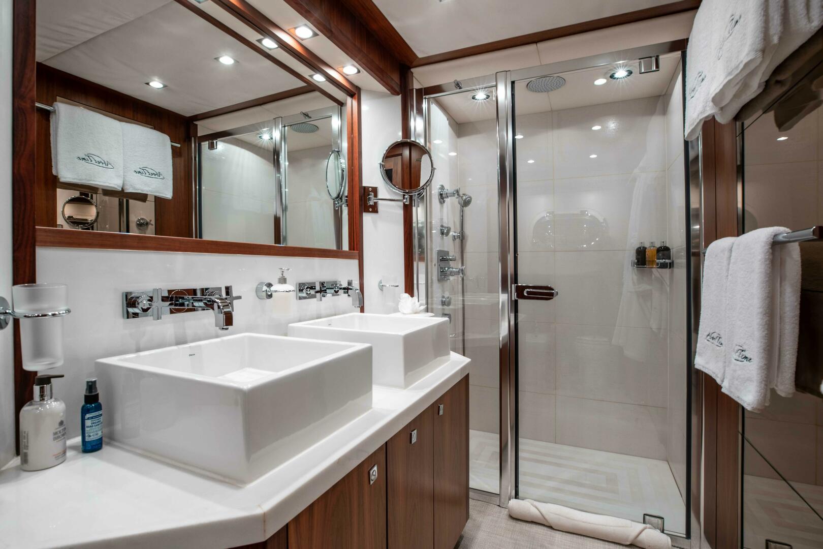2010 Sunseeker 40m - Image 20