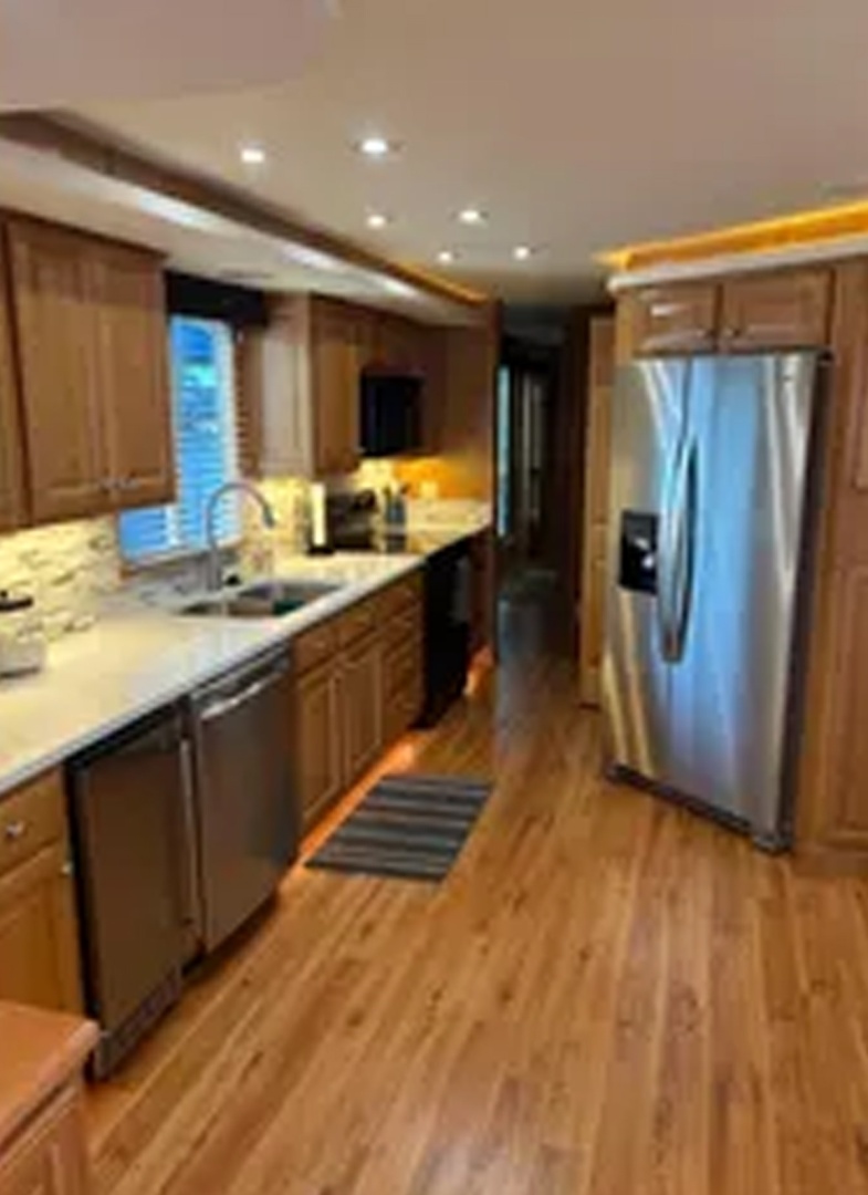 2001 Sharpe 80x18 - Image 142