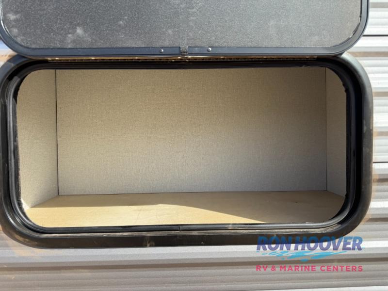 2026 COACHMEN 333DORM - Image 7