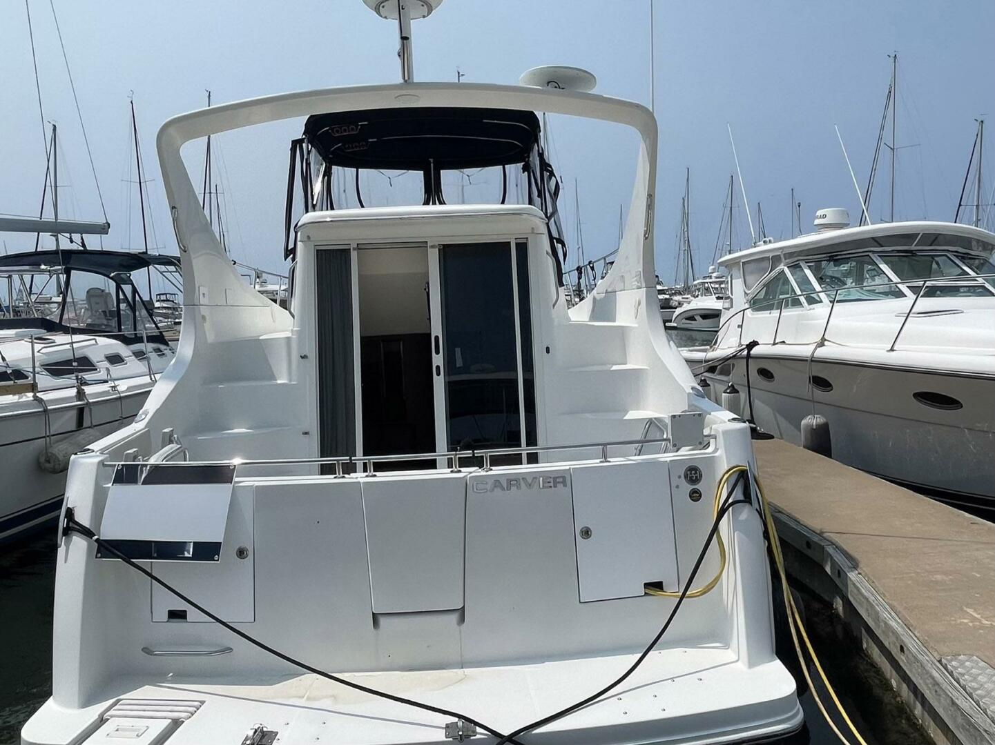 2006 Carver 36 Mariner - Image 3