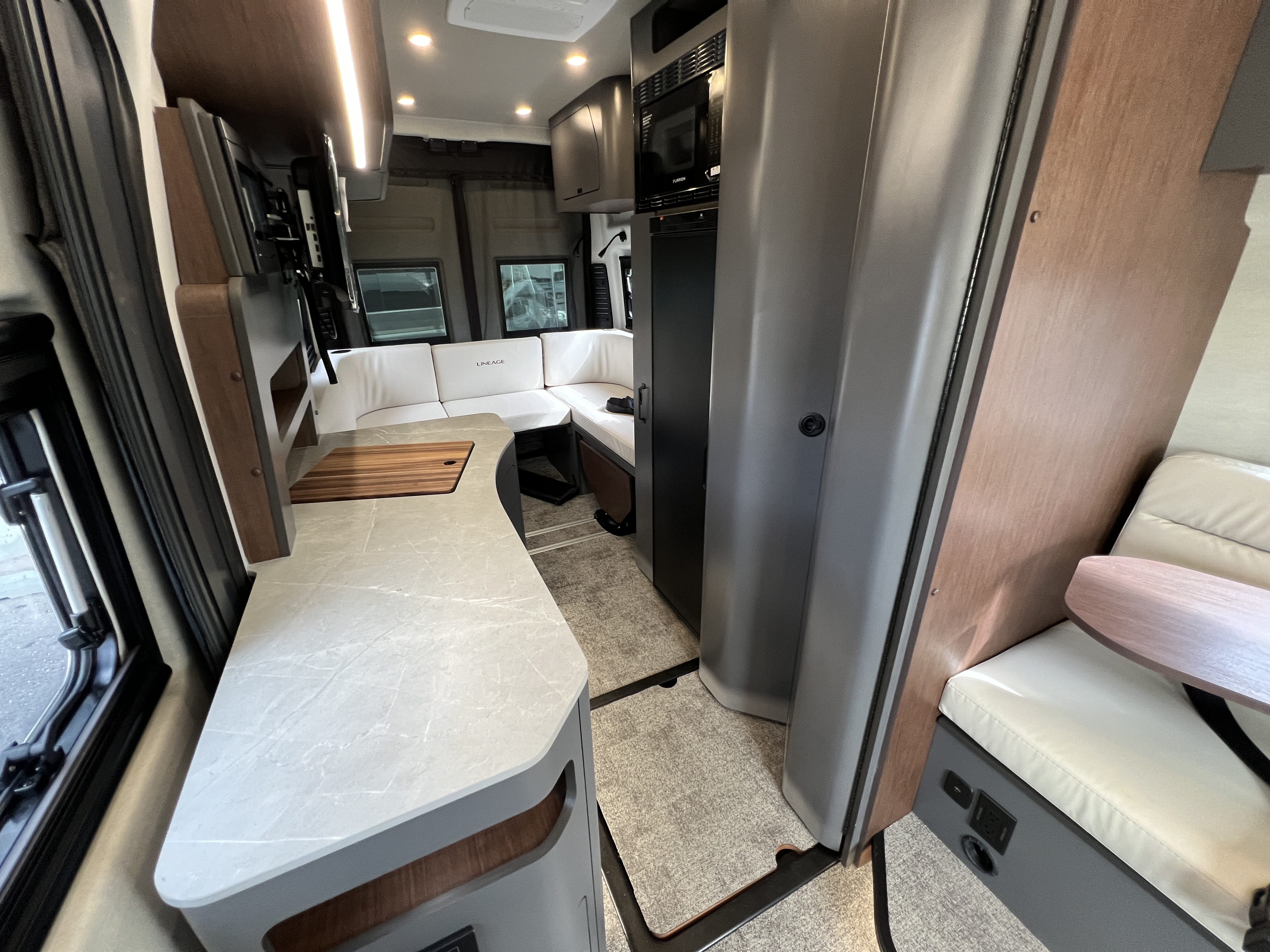 2027 Grand Design Lineage Series VP2 LVP2 - Image 3