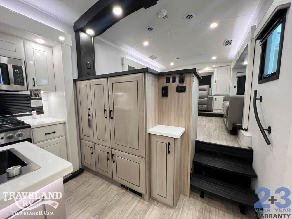 2027 Jayco Pinnacle 39FLOK - Image 27