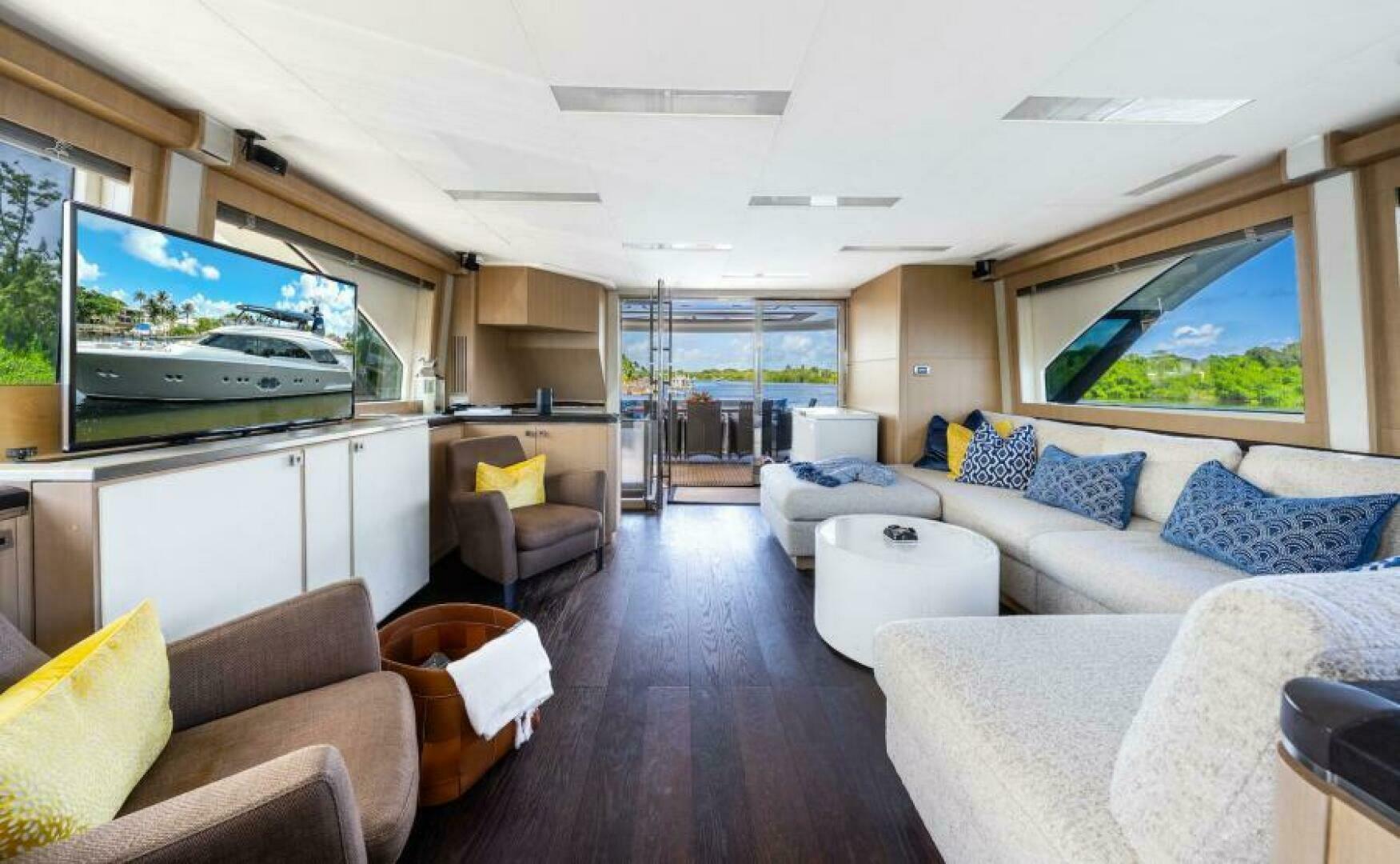 2015 Monte Carlo Yachts MCY86 - Image 47