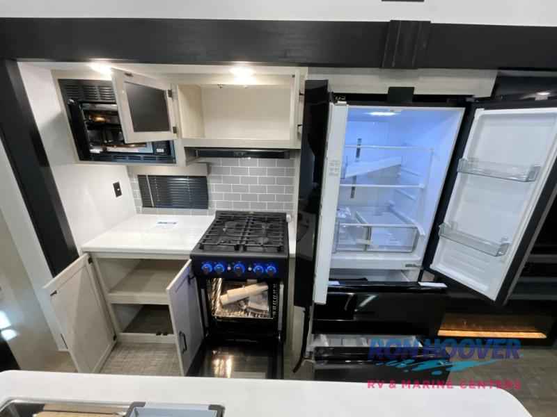2026 PALOMINO 402LFT - Image 15