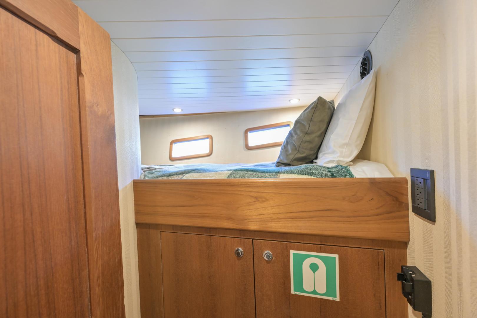 1998 Northern Marine - Image 30