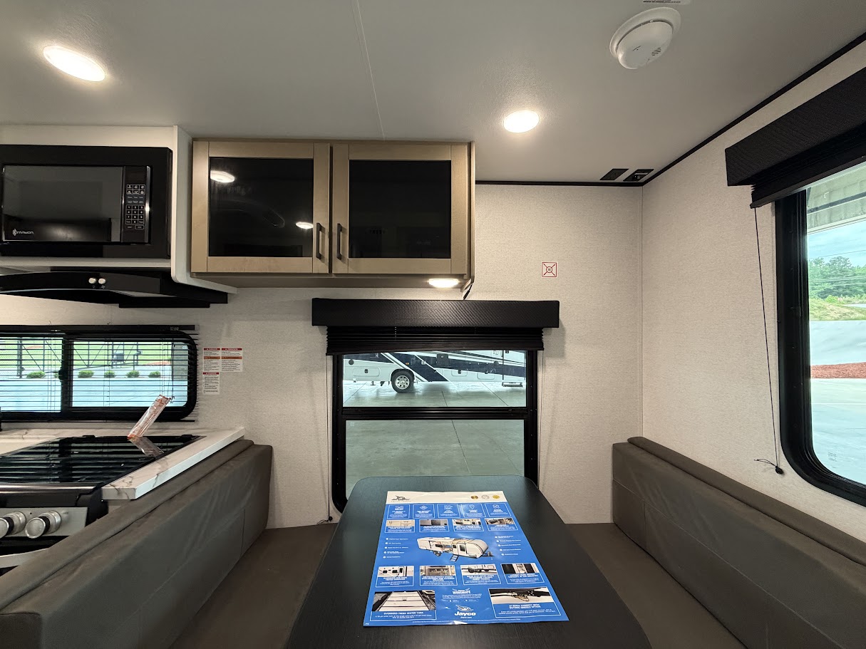 2026 JAYCO JAY FLIGHT SLX 210QB - Image 11