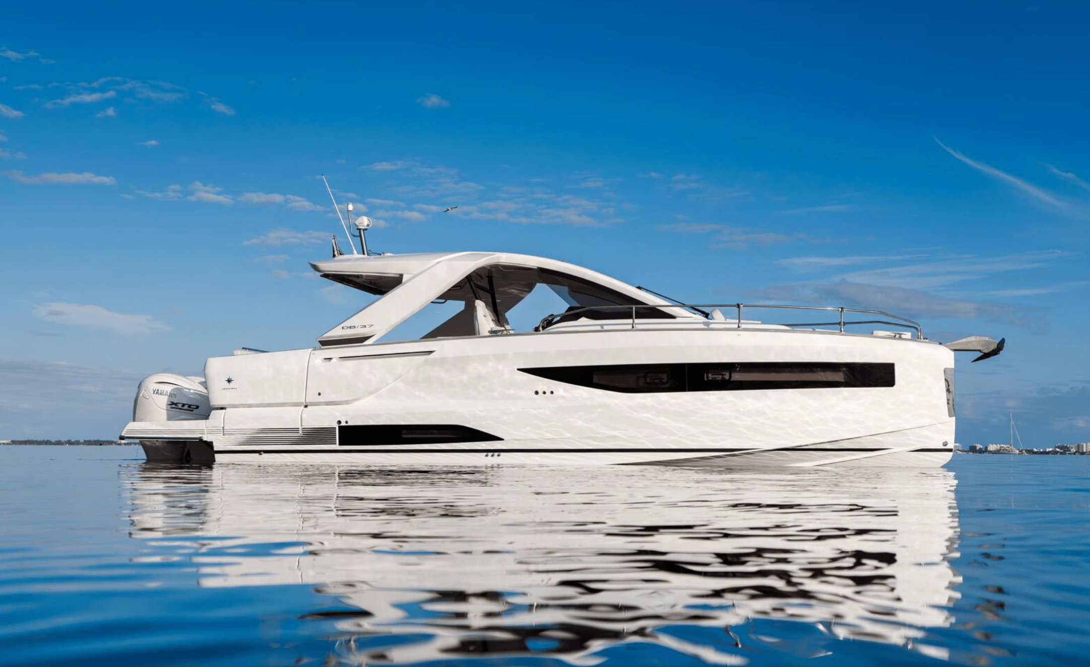 2027 Jeanneau DB/37 OB - Image 4