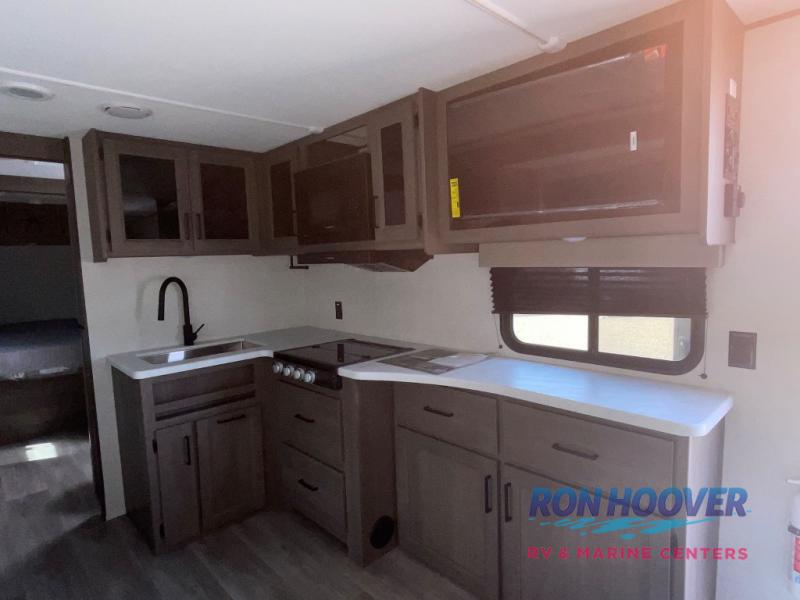 2026 GRAND DESIGN 265BHT - Image 10