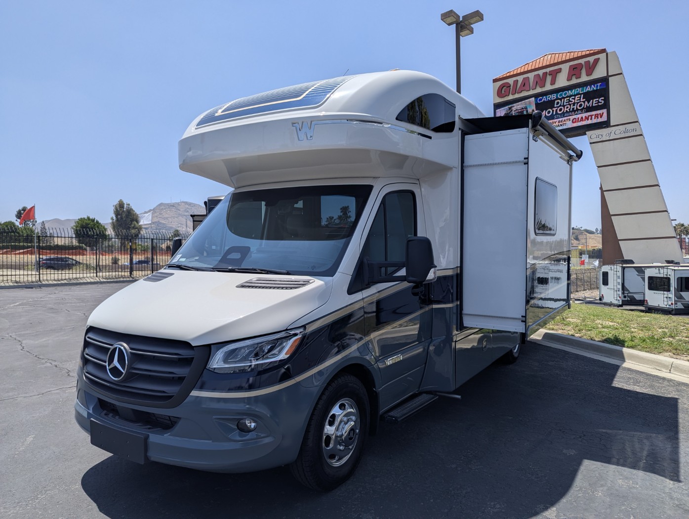 2027 Winnebago View 24R - Image 3