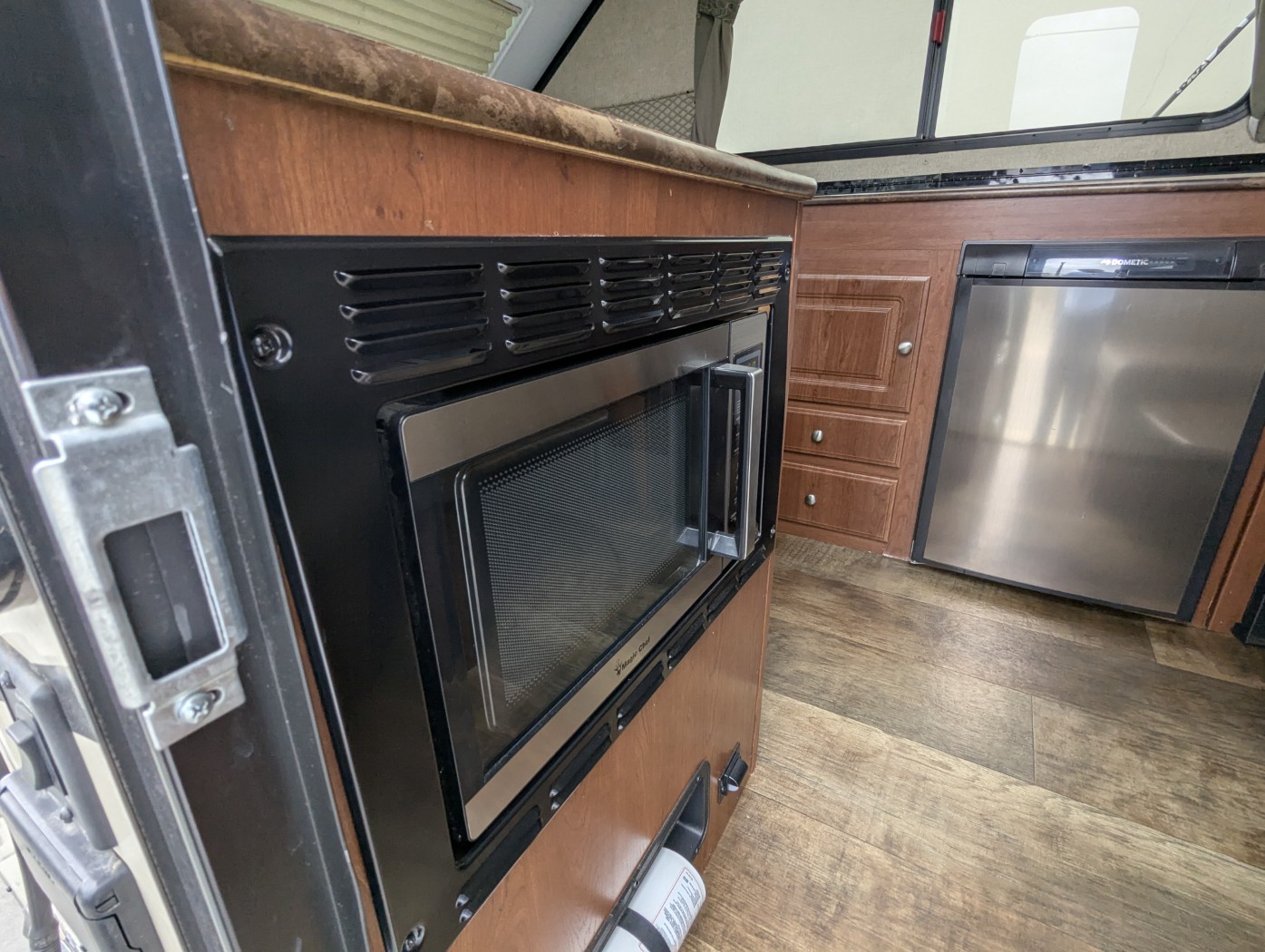 2016 Forest River Rockwood Hard Side A192HW - Image 11
