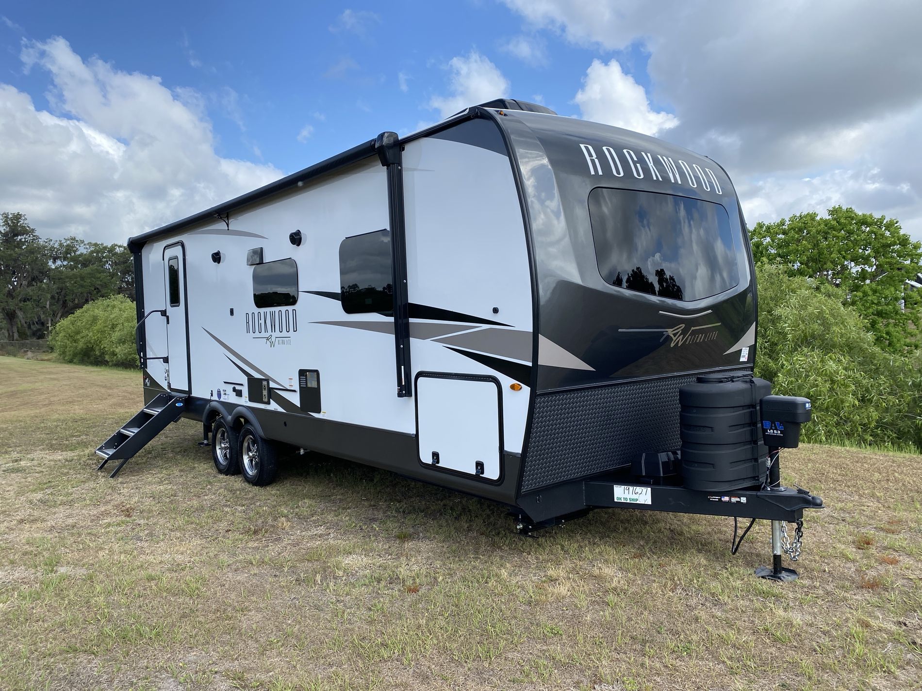 2025 Forest River Rockwood Ultra Lite