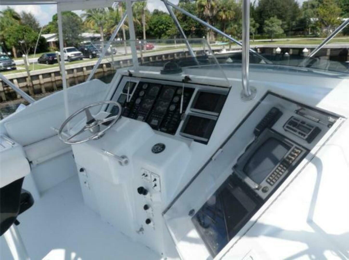 1998 Caterpillar Sportfish - Image 6