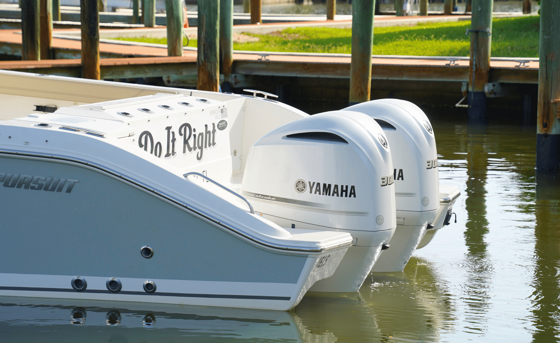 2020 PURSUIT S328 - Image 8