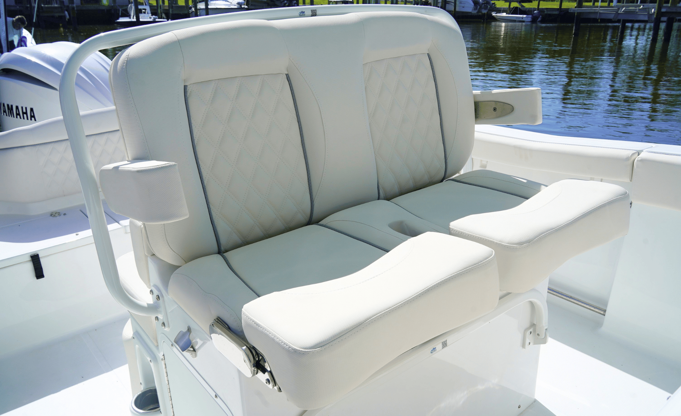 2027 SEA HUNT ULTRA 255SE - Image 50