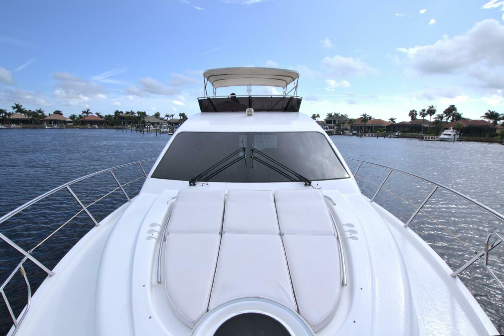 2015 Dyna Yachts 60 Pilothouse Motoryacht - Image 27
