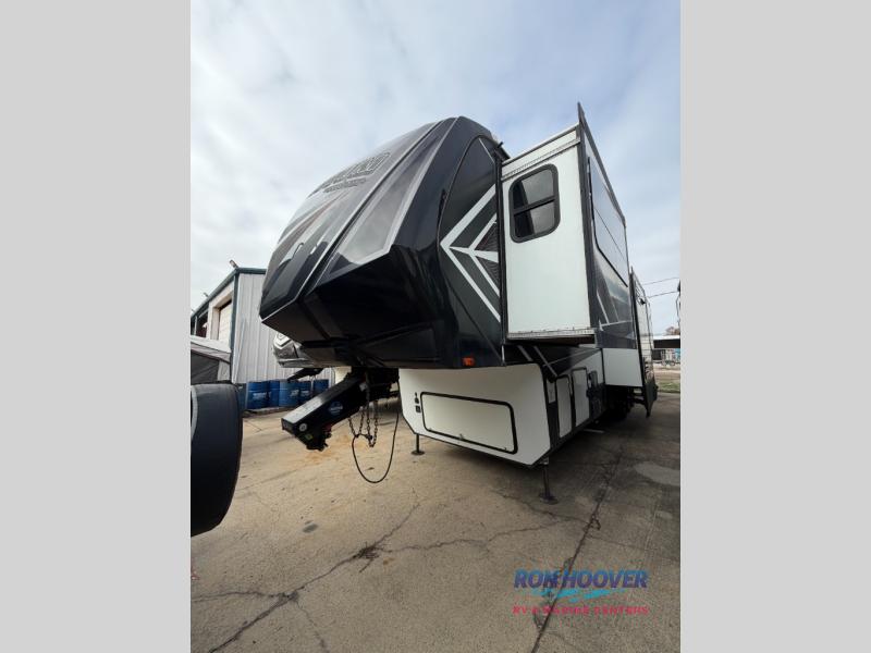 2019 GRAND DESIGN 376TH - Image 1