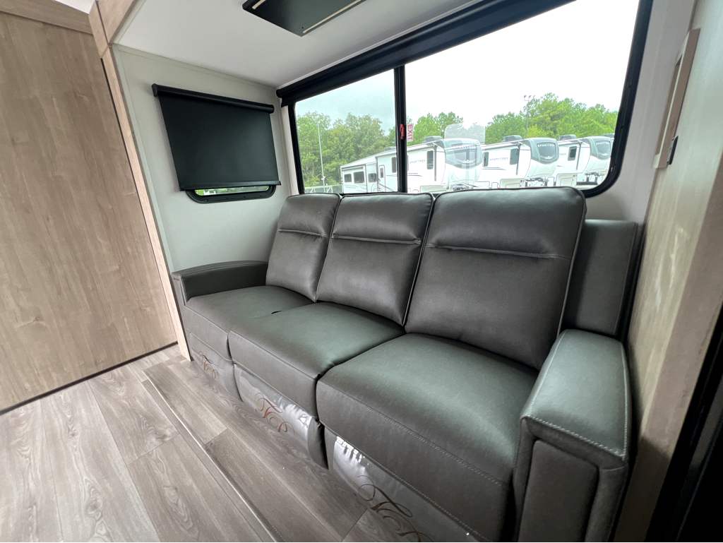 2026 GRAND DESIGN IMAGINE 2300MK - Image 7