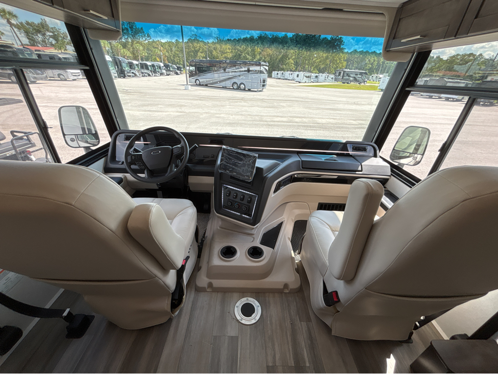 2026 JAYCO PRECEPT 34G - Image 31