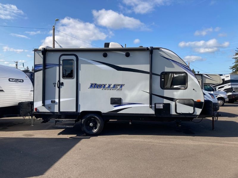 2020 Keystone Bullet Crossfire 1750RK - Image 1