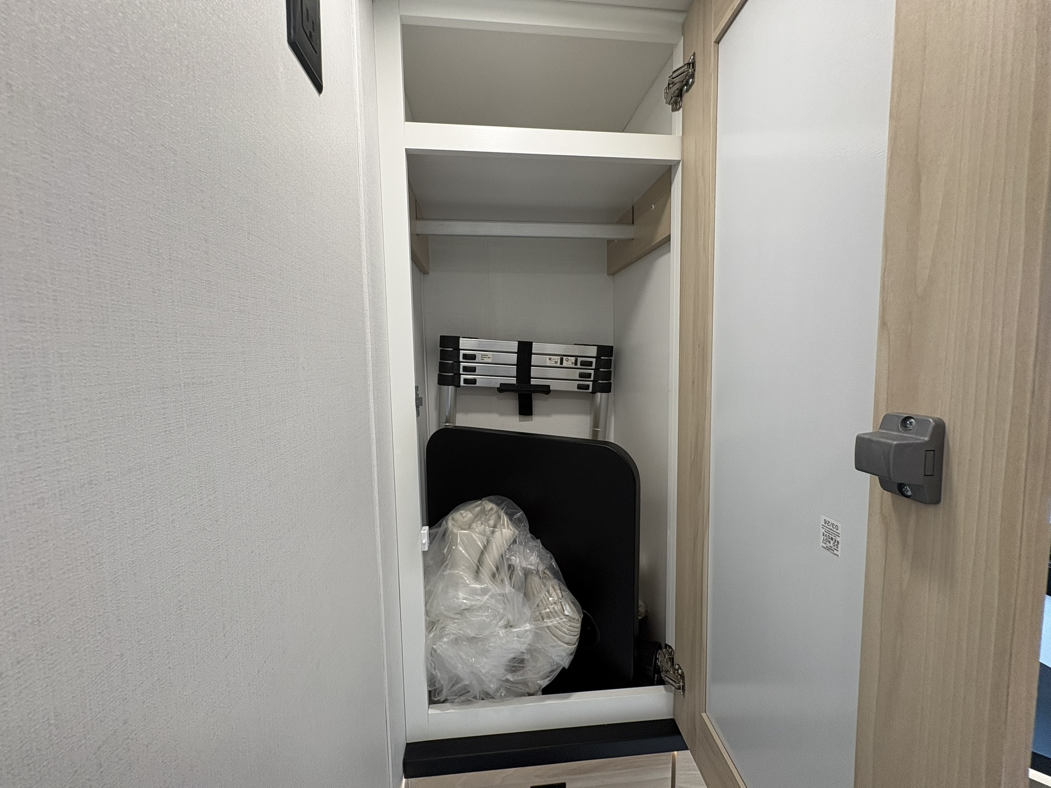 2027 JAYCO MELBOURNE PRESTIGE 25LP - Image 41