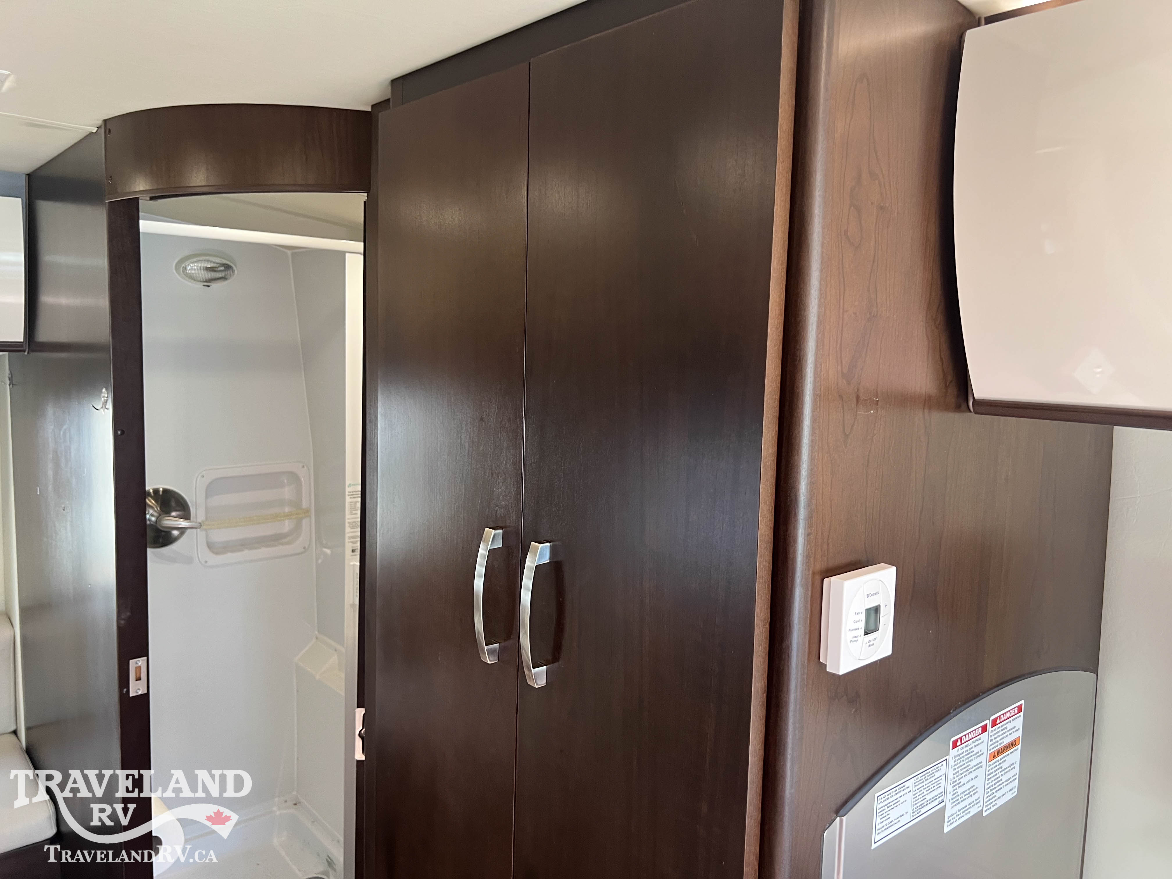 2015 Leisure Travel SERENITY S24CB - Image 26