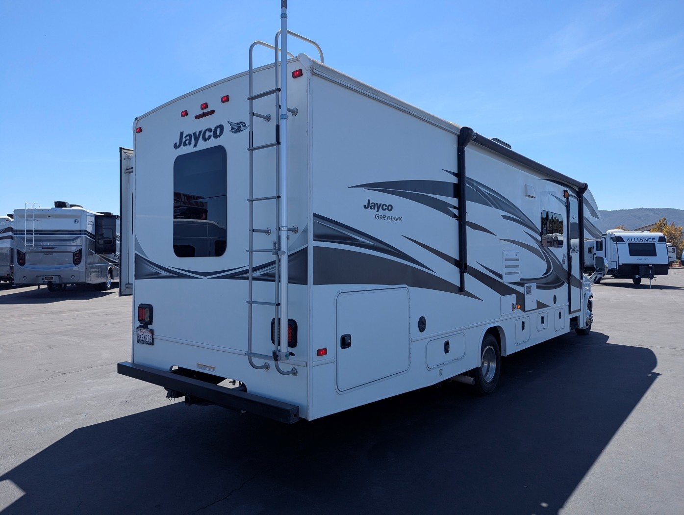 2018 Jayco Greyhawk 29MV - Image 5