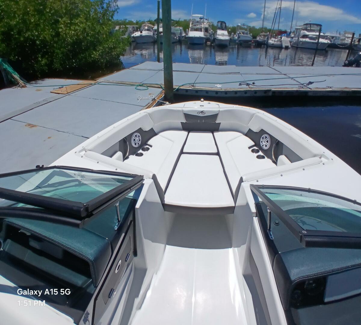 2023 Monterey M-225 - Image 15