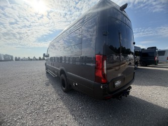 2027 AIRSTREAM INTERSTATE 24GTX - Image 9