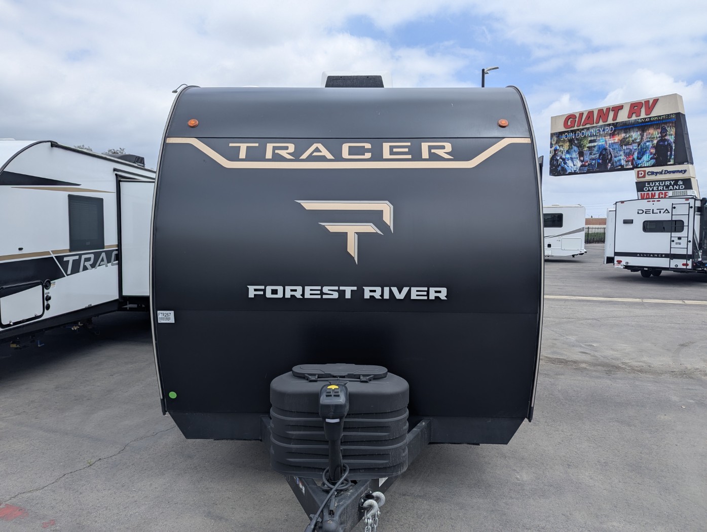 2026 Prime Time Tracer 275BH - Image 2