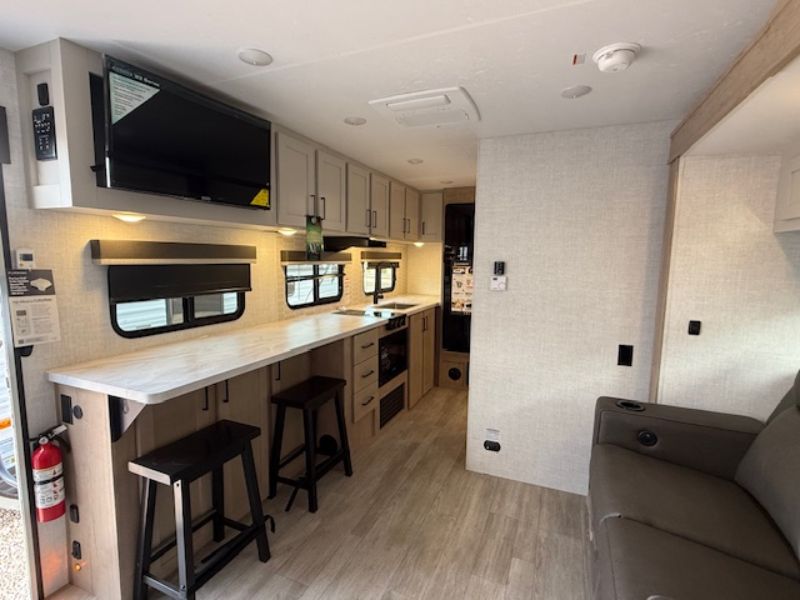 2026 Ember RV E-Series 21RKE - Image 4