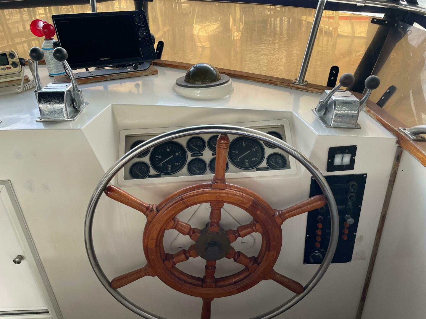1990 Grand Banks 42 Classic - Image 39
