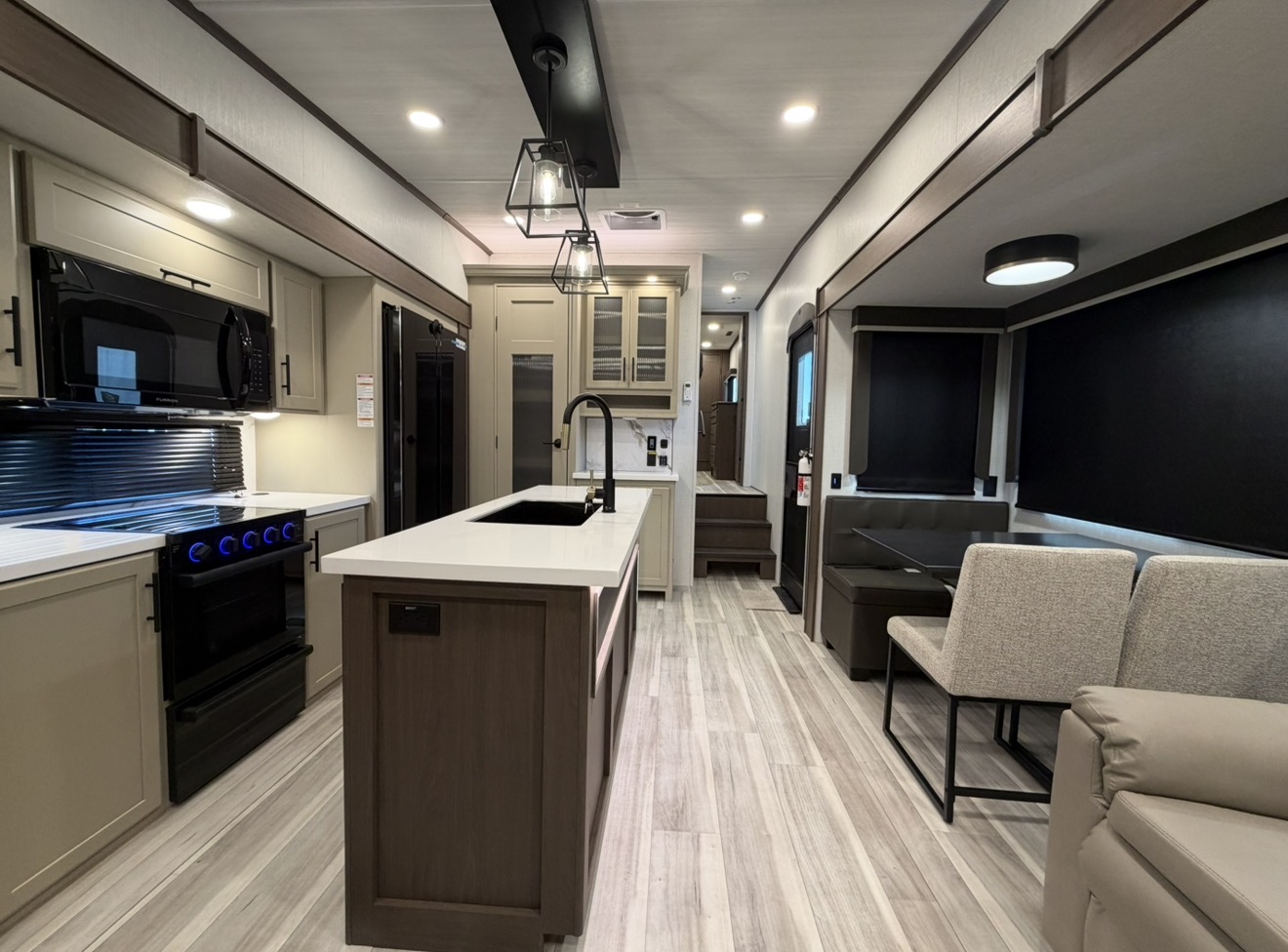 2026 Keystone Cougar 316RLS - Image 16
