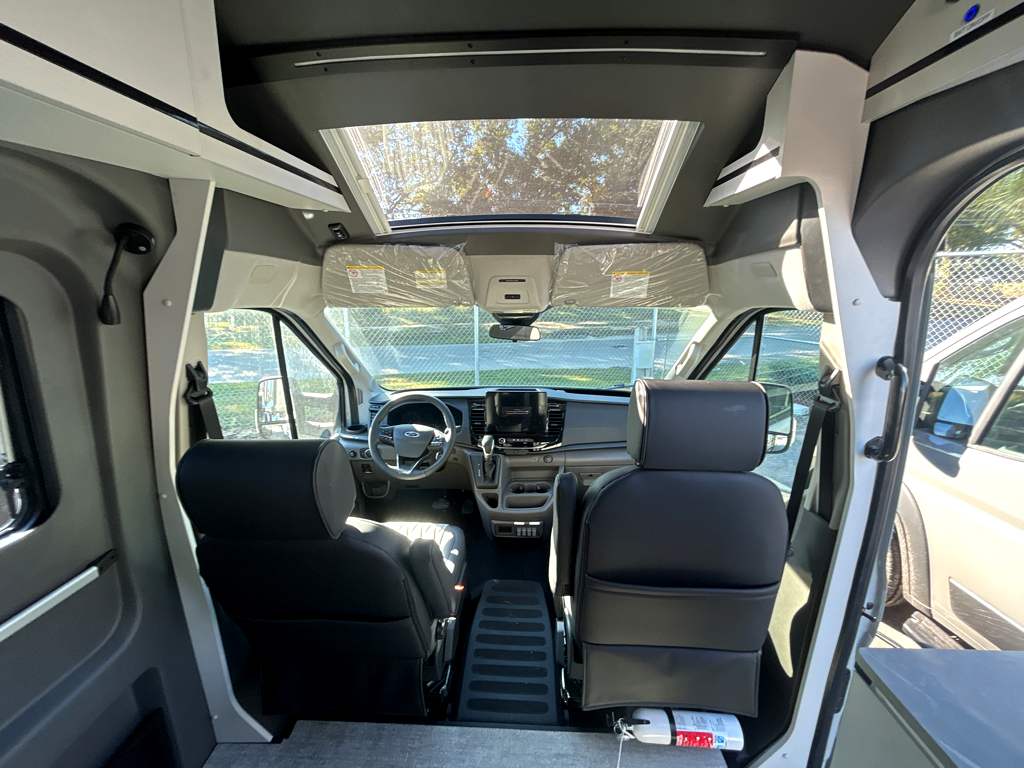 2026 GRAND DESIGN LINEAGE SERIESVT LVT1 - Image 28