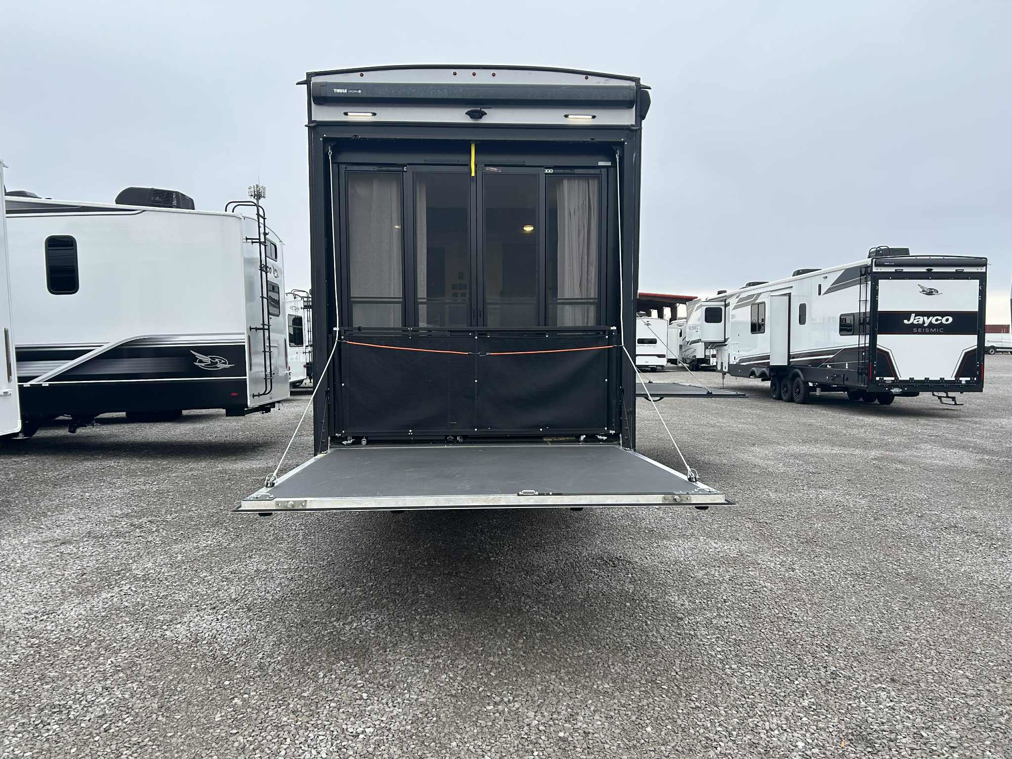 2023 Alliance RV VALOR 42V13 - Image 6
