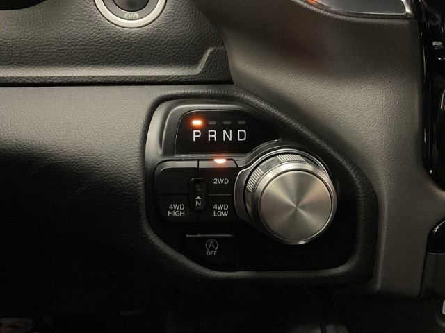 2024 Ram 1500 Pickup Crew Cab Laramie 4WD - Image 31