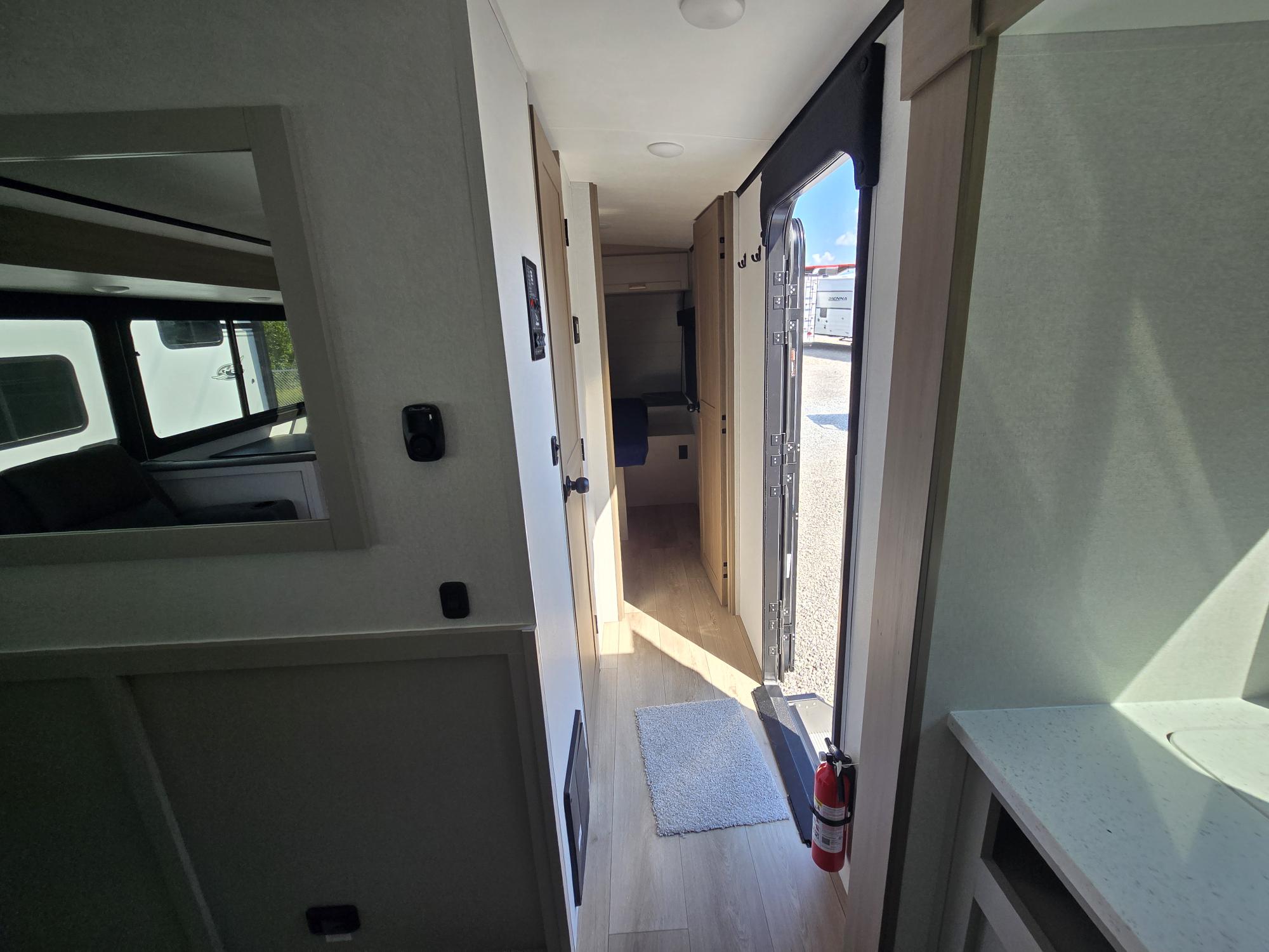 2027 JAYCO JAY FEATHER 27MK - Image 14