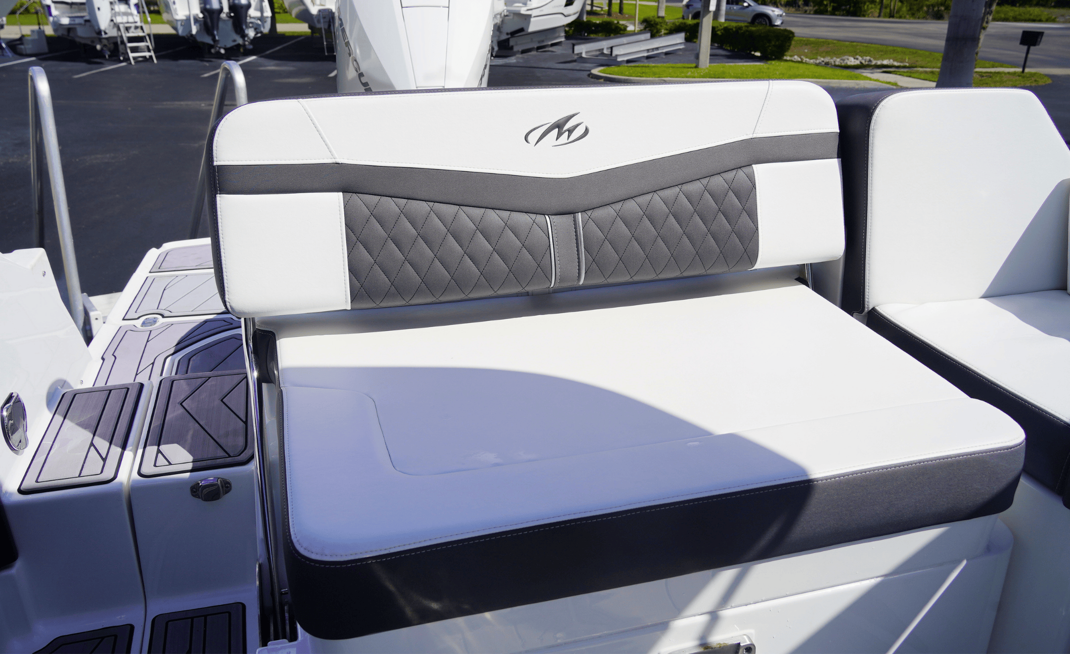 2023 Monterey 255SS - Image 30