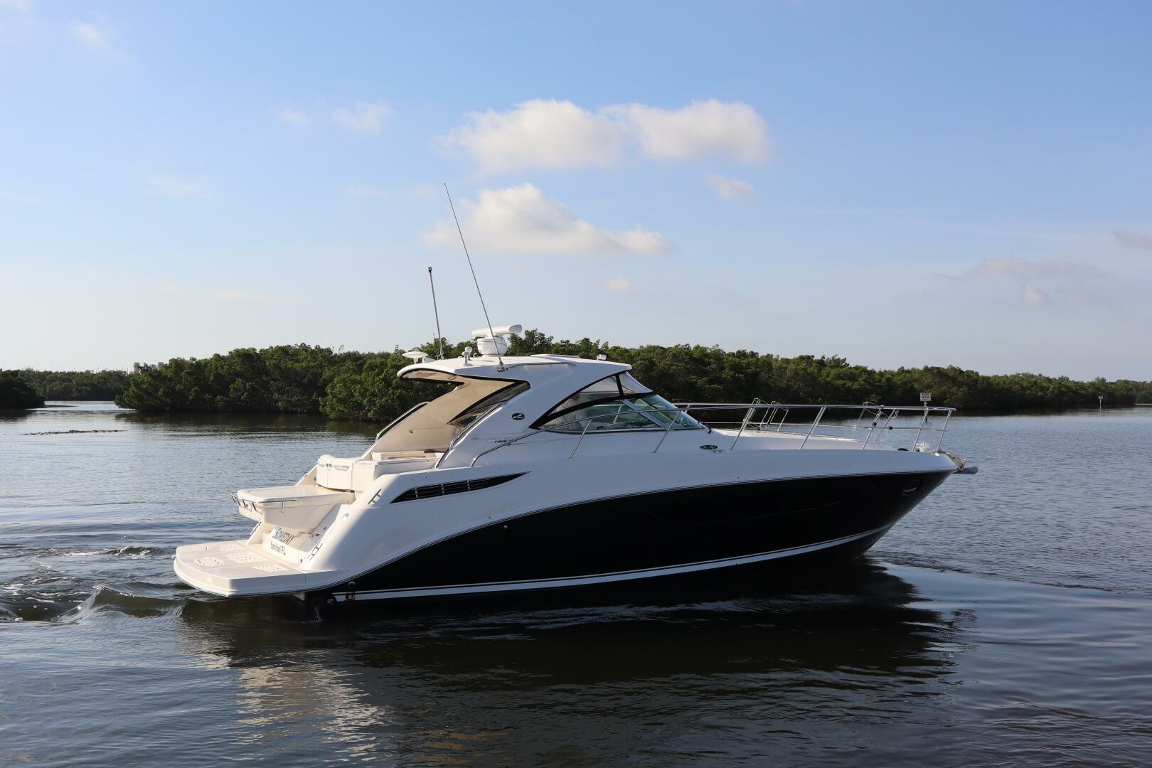 2015 Sea Ray 410 Sundancer - Image 49
