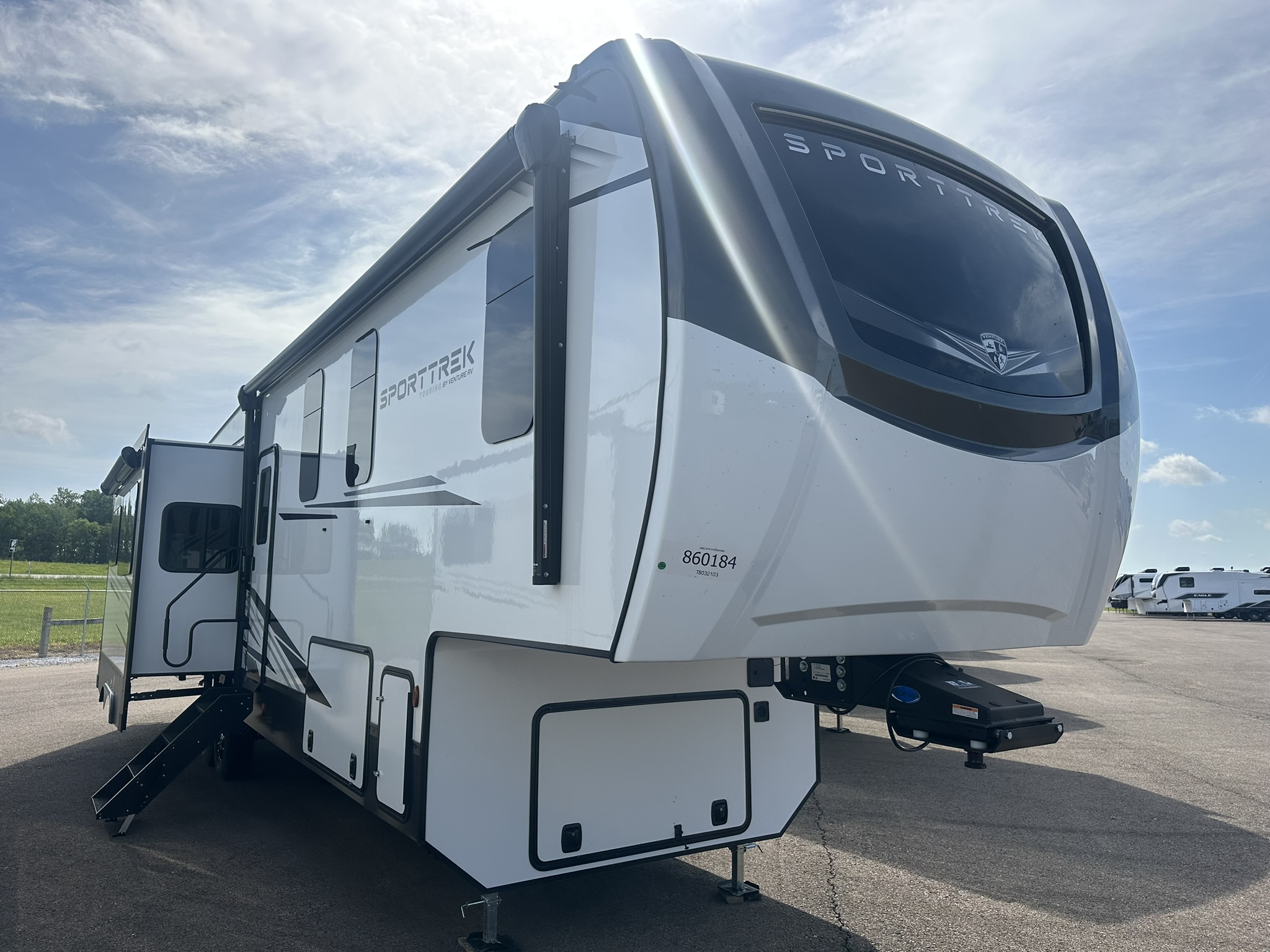2026 VENTURE RV SPORTTREK 354VBH - Image 1