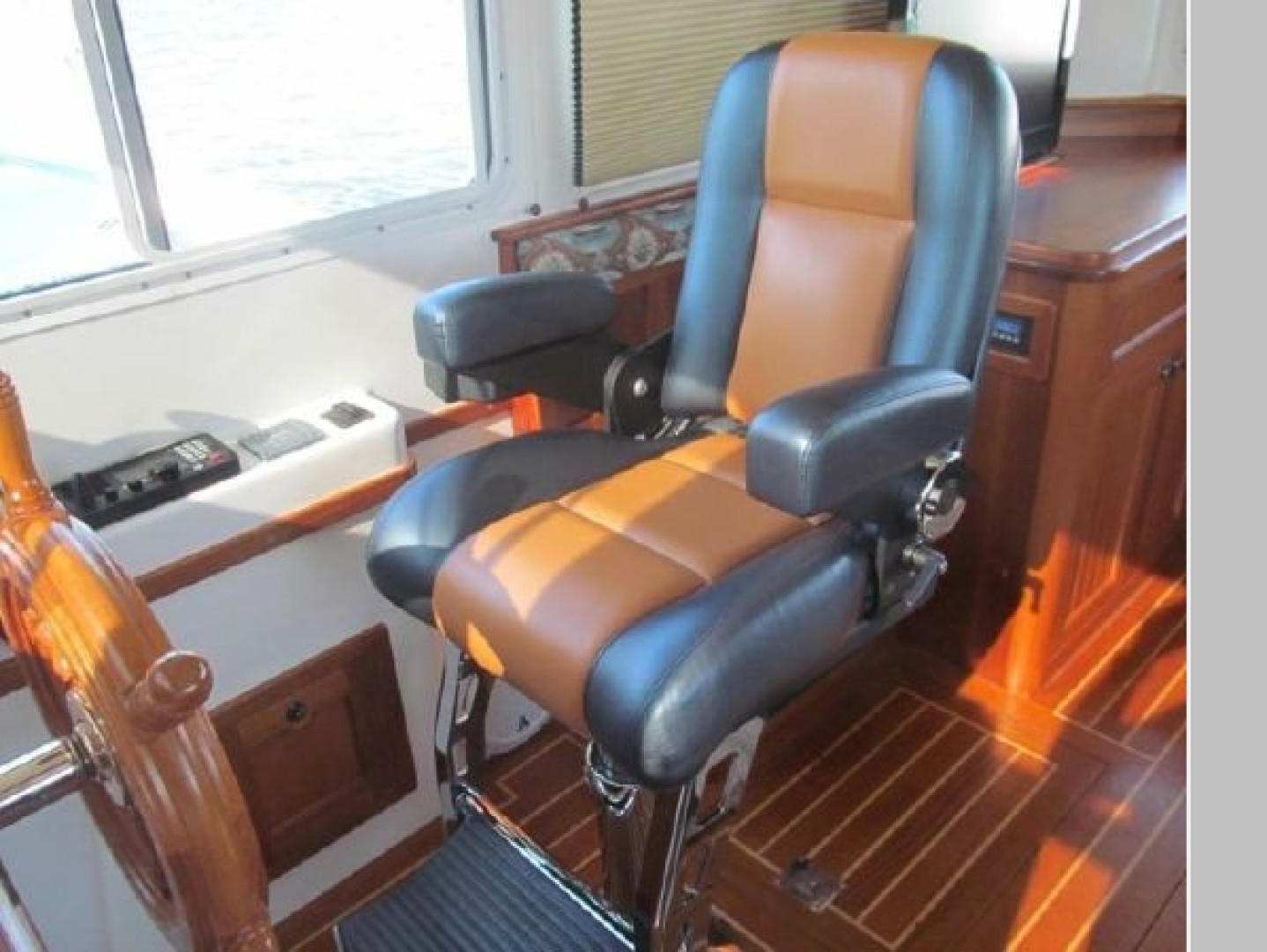 2007 Northern Bay 38 - Image 28