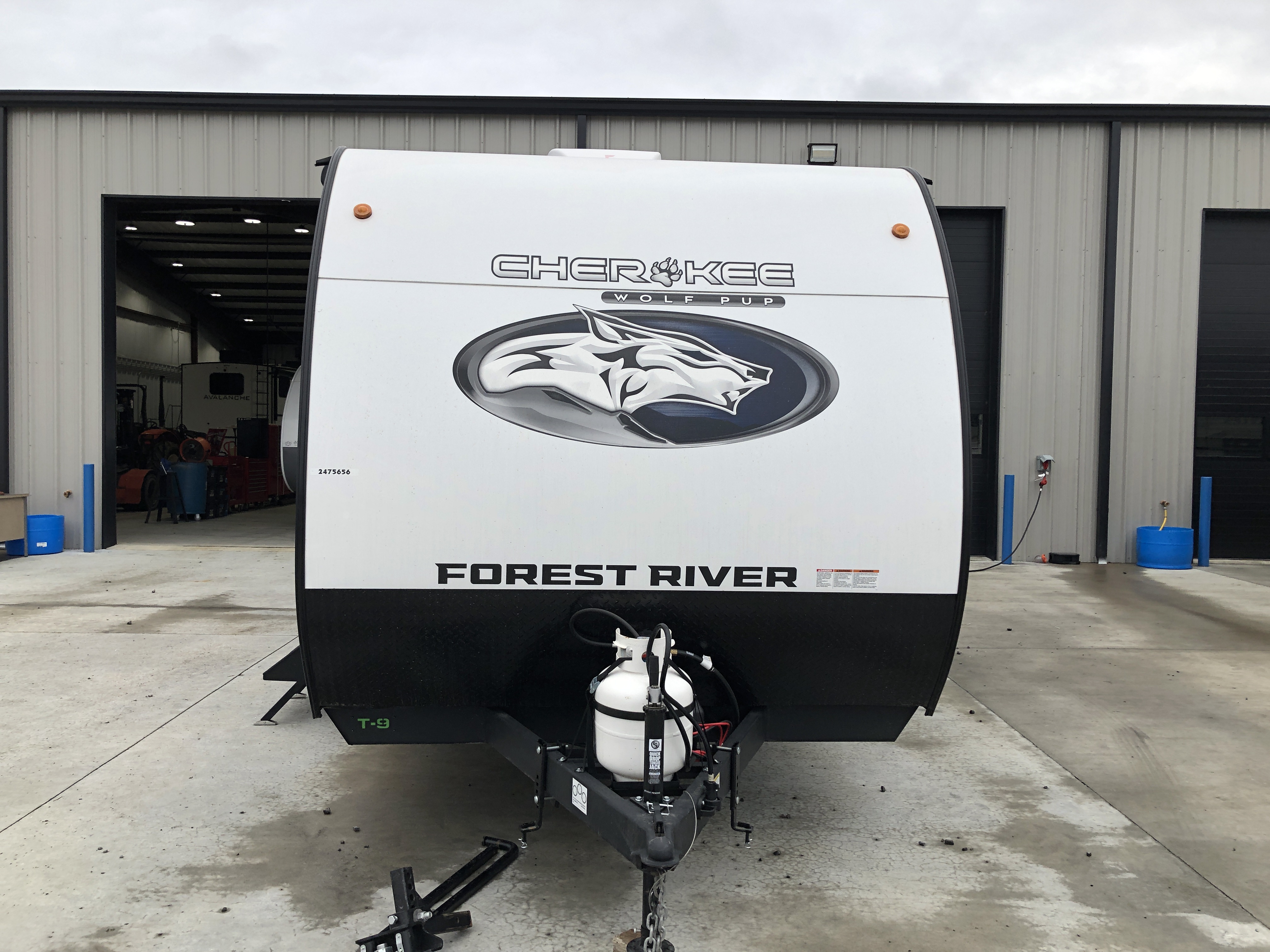 2025 Forest River Cherokee Wolf Pup 16KHW - Image 2