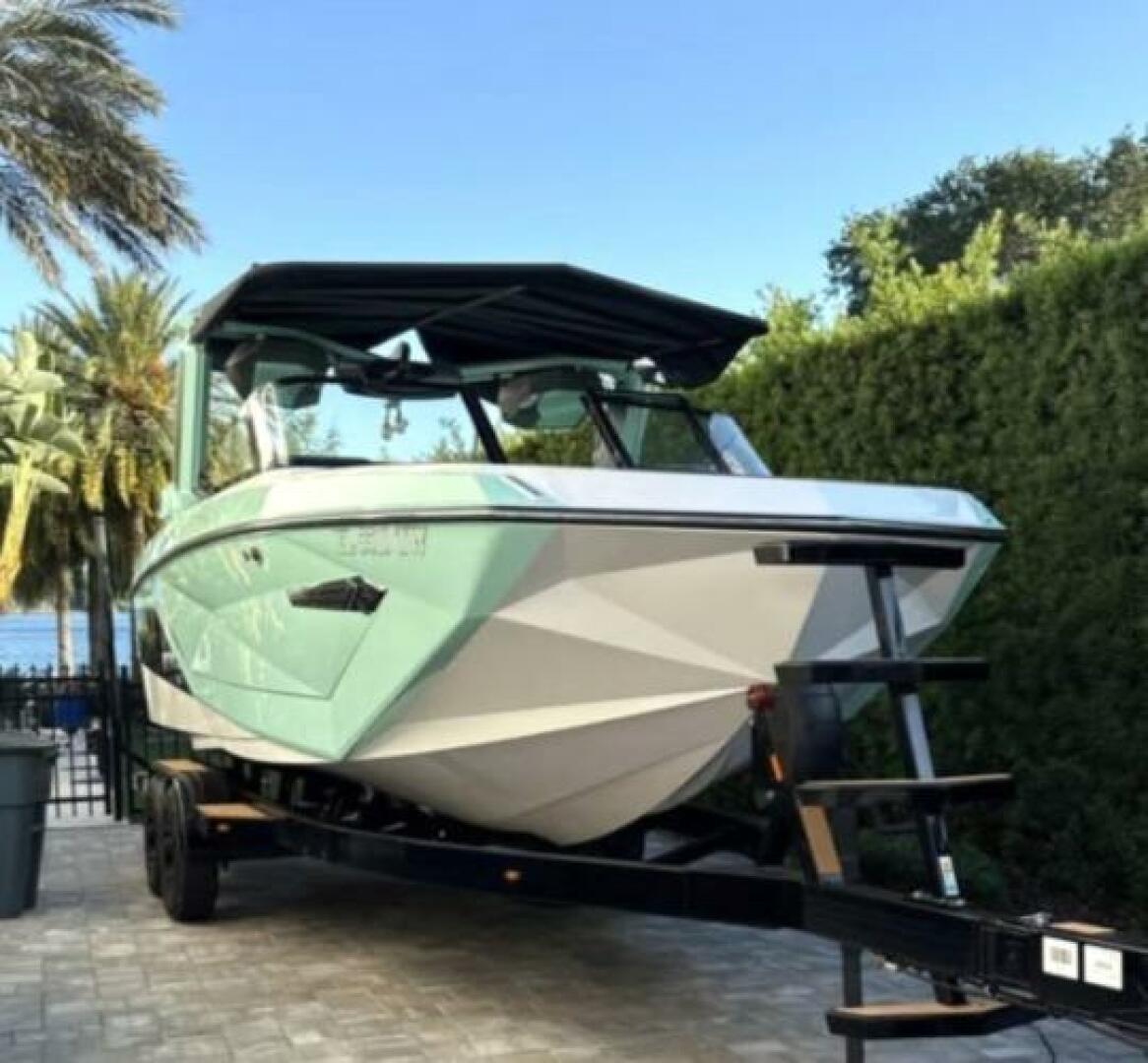 2024 Nautique Super Air Nautique G23 Coastal Edition Base - Image 1