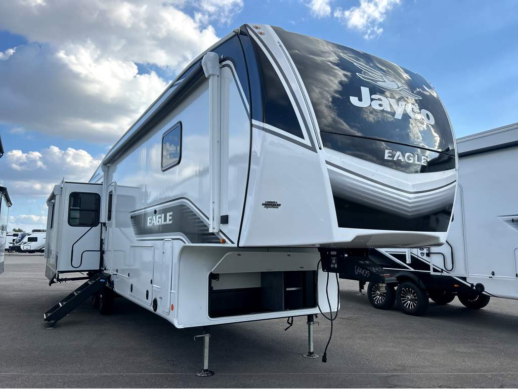 2026 JAYCO EAGLE 335LSTS - Image 1