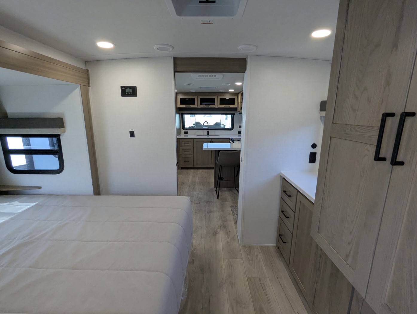 2027 Forest River Rockwood Mini Lite 2523MBR - Image 29