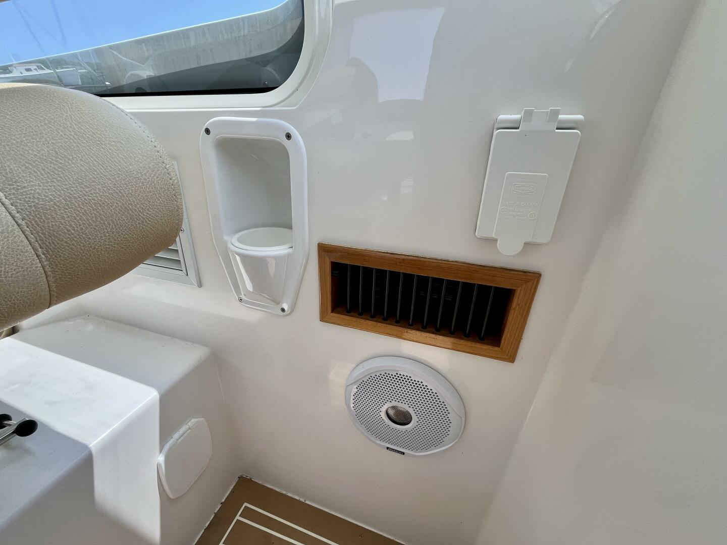 2019 MJM 35z - Image 46